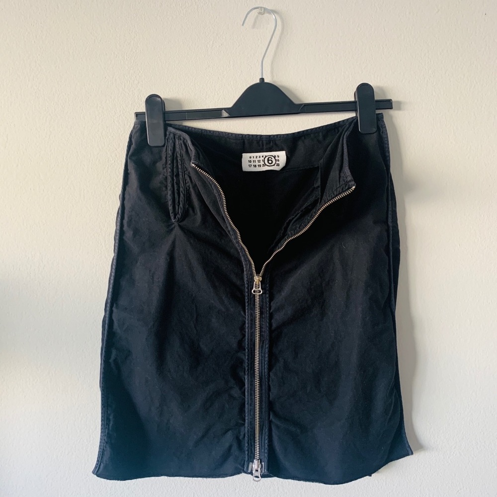 MAISON MARGIELA black full zip cotton skirt